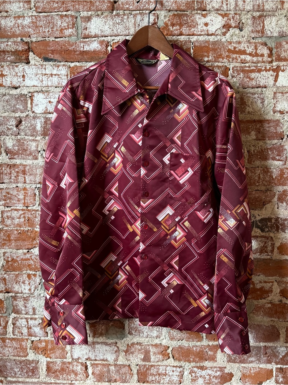 Vintage Maroon Xl Triumph Polyester Shirt Dagger Collar Geometric